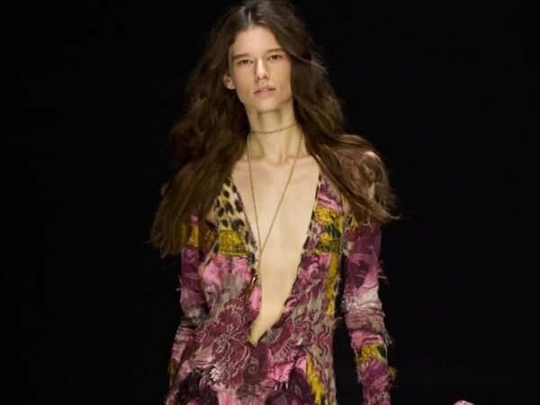 Roberto Cavalli SS27: Animal prints, ασύμμετρες γραμμές και η τέχνη της απελευθέρωσης