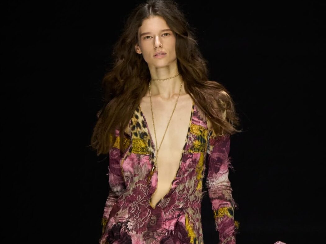 Roberto Cavalli SS27: Animal prints, ασύμμετρες γραμμές και η τέχνη της απελευθέρωσης