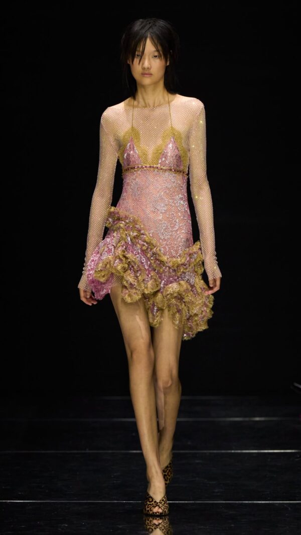 https://www.instagram.com/roberto_cavalli/
