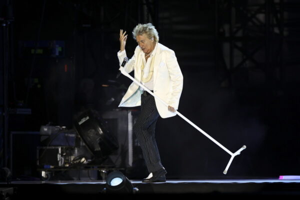 Rod Stewart: Ανακοίνωσε την τελευταία του περιοδεία