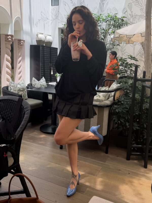 https://www.instagram.com/rosalia.vt/