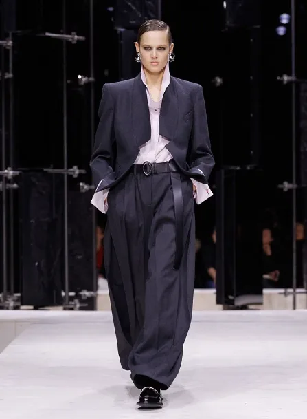 givenchy.com