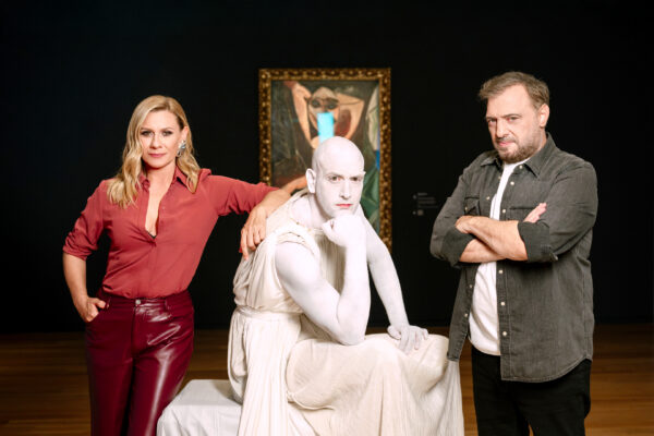 «Στούντιο 4»: Δες τις backstage φωτογραφίες από τα γυρίσματα λίγο πριν από την πρεμιέρα