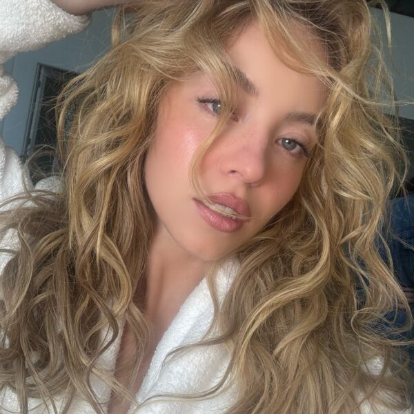https://www.instagram.com/sydney_sweeney/