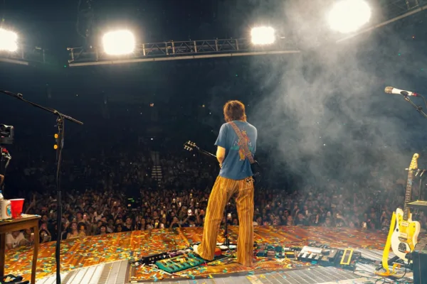 https://www.instagram.com/tameimpala/