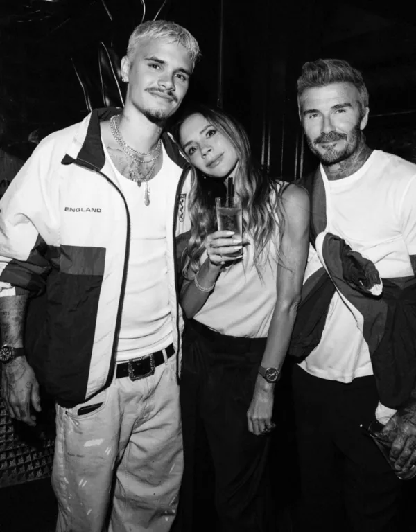 https://www.instagram.com/victoriabeckham/