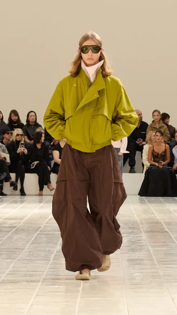 https://www.instagram.com/balenciaga/