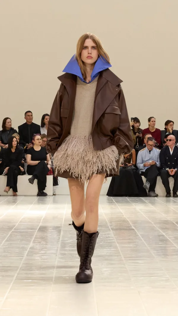 https://www.instagram.com/balenciaga/