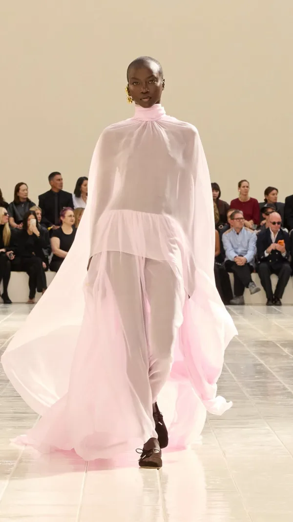 https://www.instagram.com/balenciaga/
