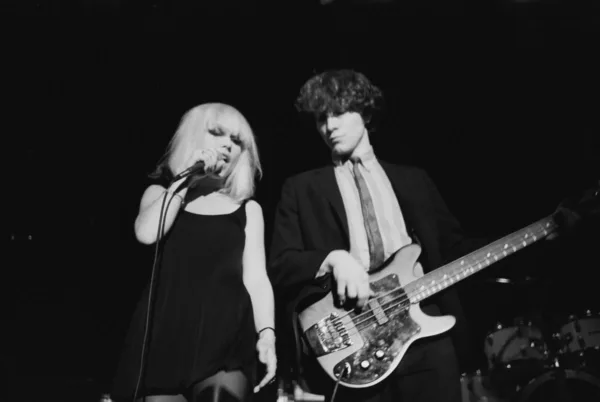 https://www.instagram.com/blondieofficial/