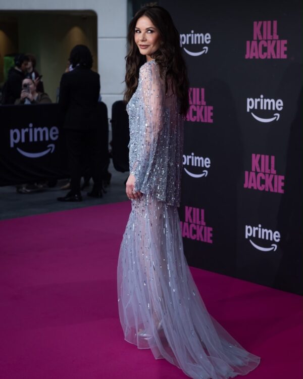 https://www.instagram.com/catherinezetajones/