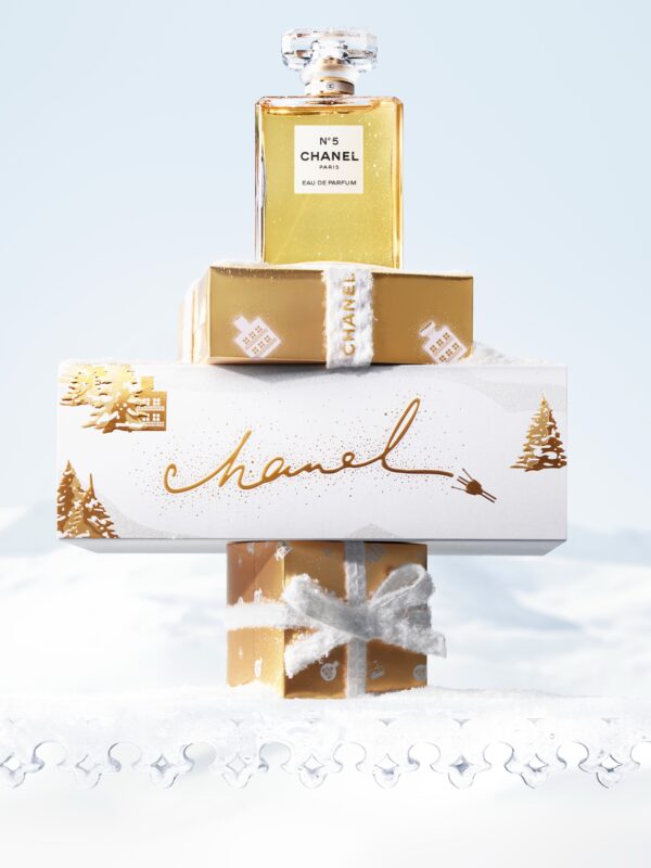 https://www.instagram.com/chanelofficial/