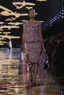 https://www.instagram.com/chanelofficial/