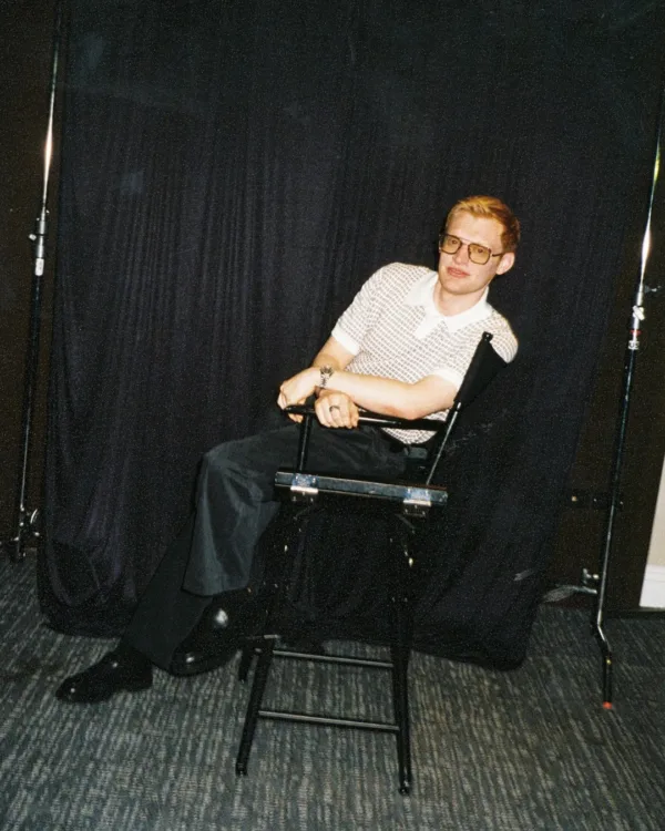 https://www.instagram.com/curry.barker/