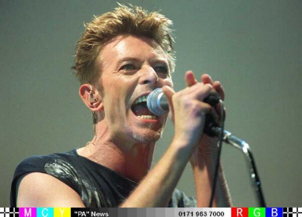 Το σπάνιο live του David Bowie που έρχεται στο φως μετά από 50 χρόνια – Πότε θα το δεις