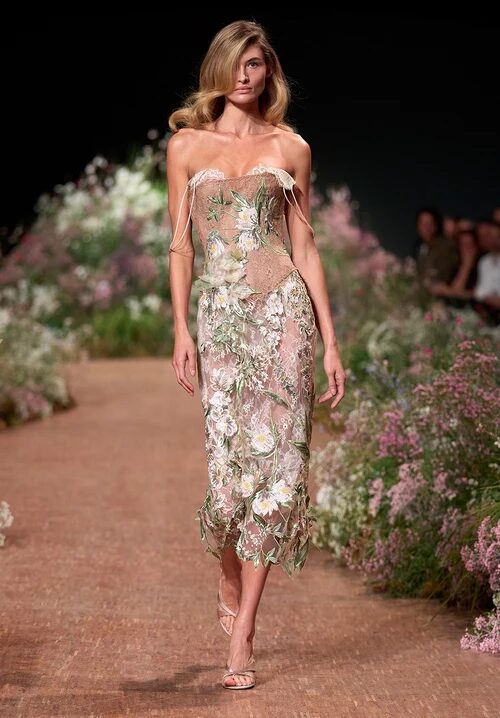 https://eliesaab.com/
