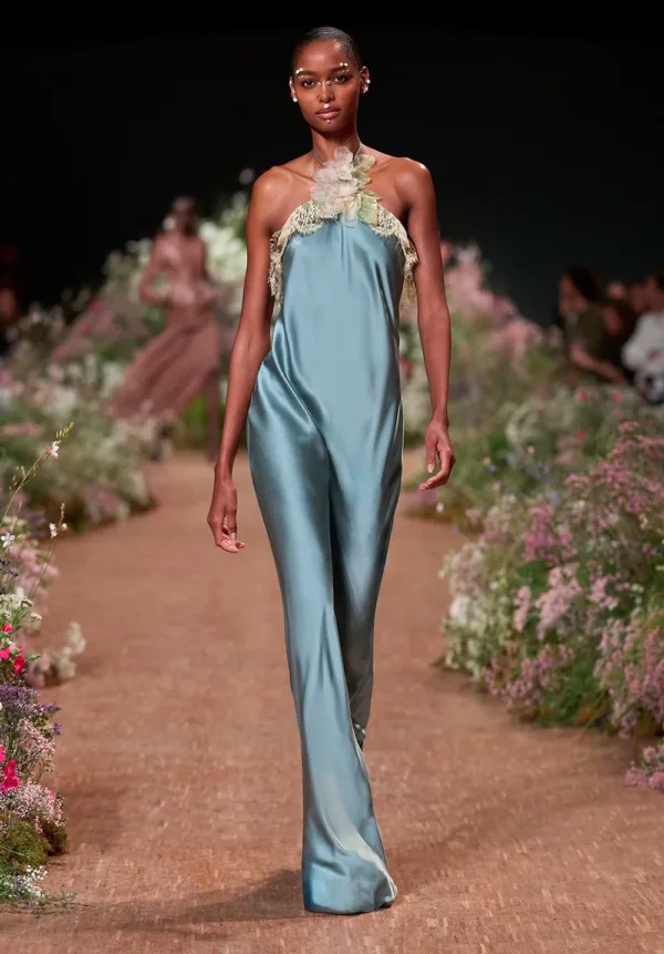 https://eliesaab.com/