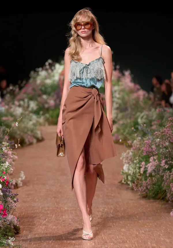 https://eliesaab.com/
