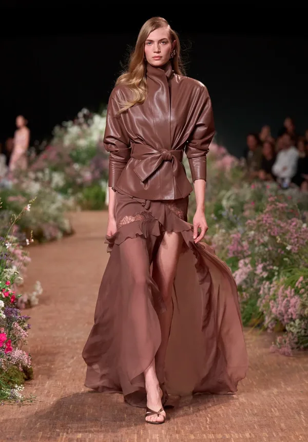 https://eliesaab.com/