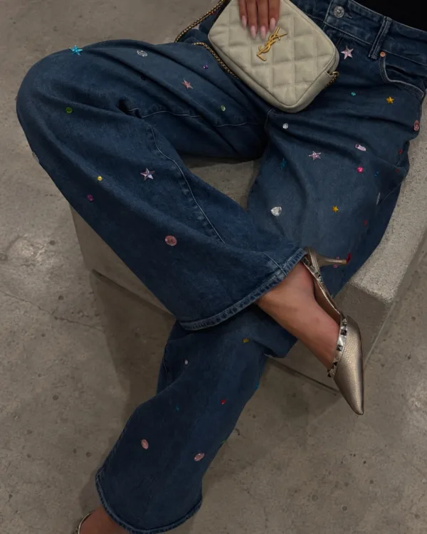 https://www.instagram.com/whatwewore.boutique/