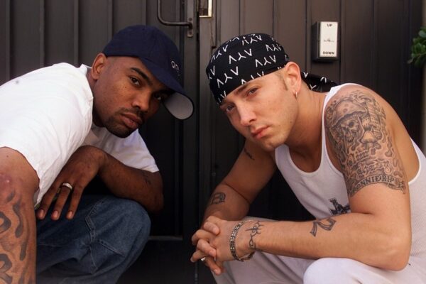 24 χρόνια από τη μέρα που ο Eminem έγραψε ιστορία με το «Lose Yourself»!