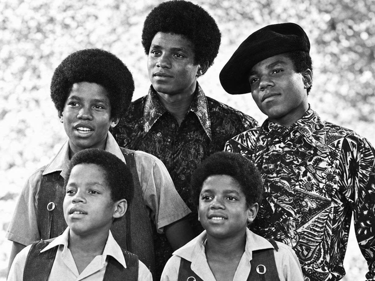 Τι συνέβαινε πίσω από τις επιτυχίες των Jackson 5; Το νέο ντοκιμαντέρ φέρνει στο φως άγνωστες ιστορίες