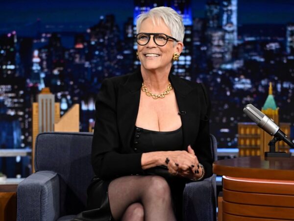 Οι Jimmy Fallon και Jamie Lee Curtis σατιρίζουν το «You Can See Everything» – Δες το χιουμοριστικό σκετσάκι