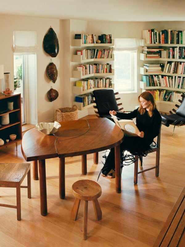 https://www.instagram.com/archdigest/