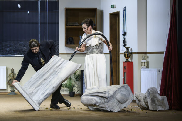 karyatida theatro (4)