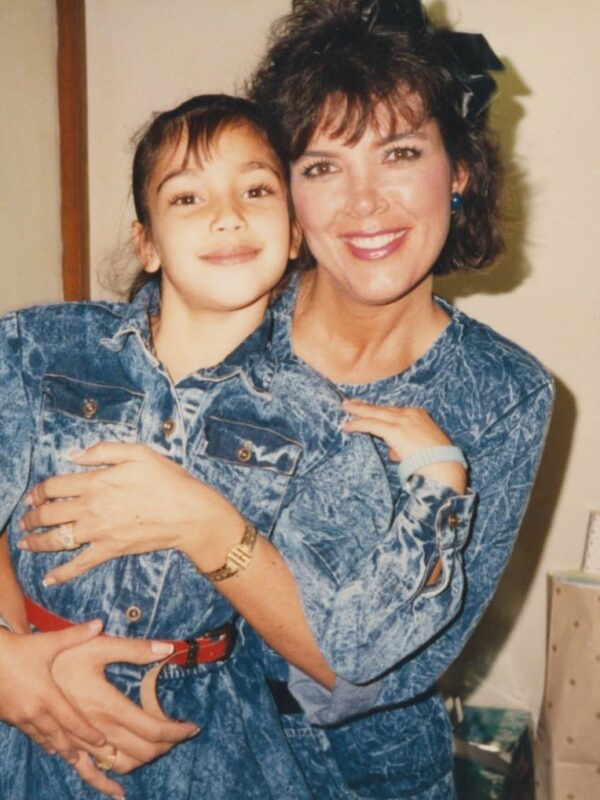 https://www.instagram.com/krisjenner/