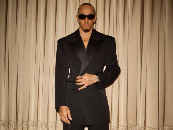 Lewis Hamilton: Tο ξεχωριστό δώρο που έκανε στα παιδιά της Kim Kardashian