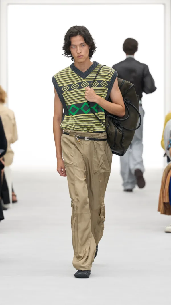 https://www.instagram.com/loewe/