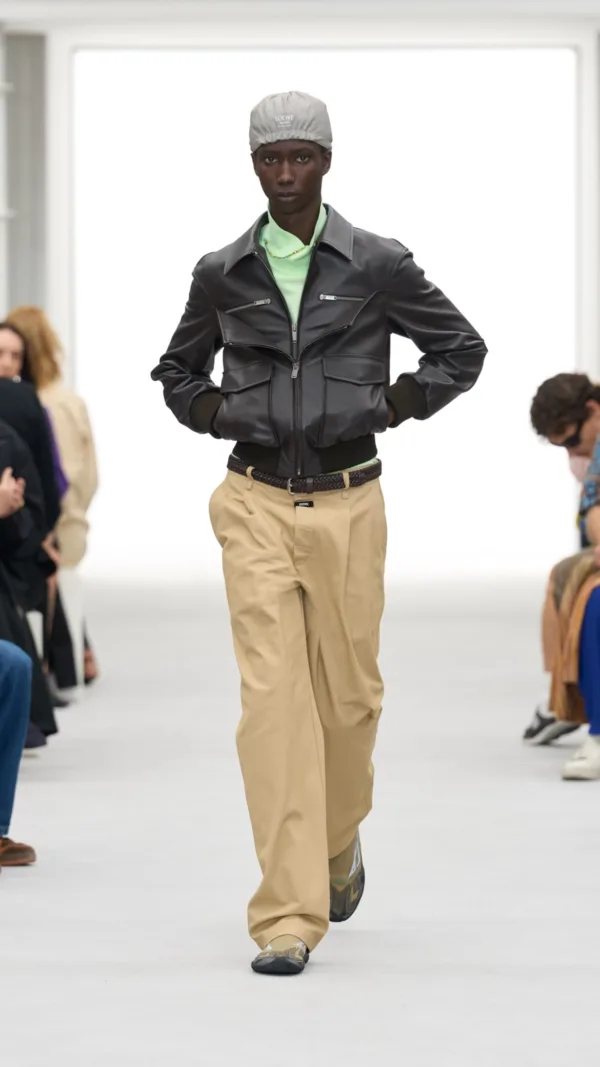 https://www.instagram.com/loewe/