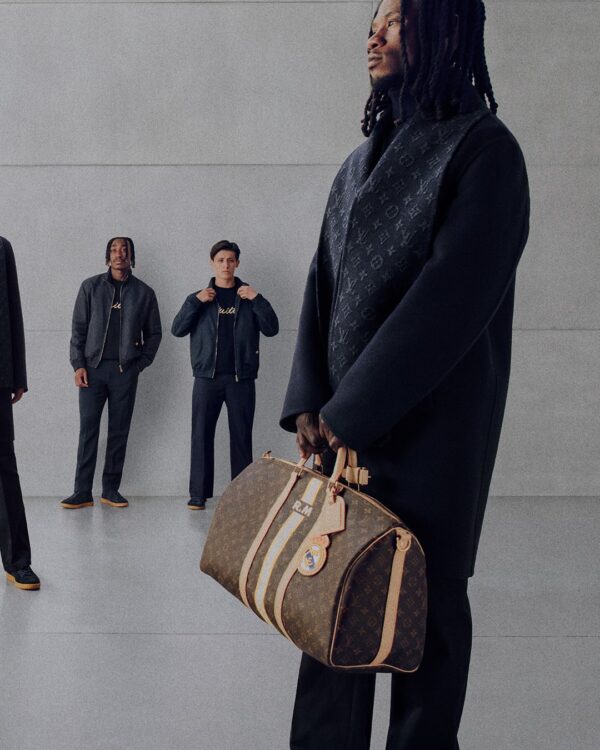 https://www.instagram.com/louisvuitton/