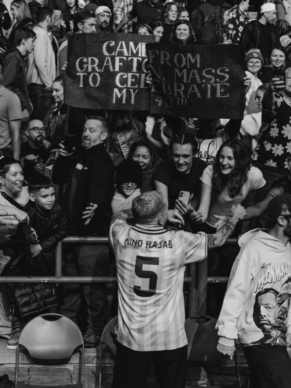 https://www.instagram.com/macklemore/