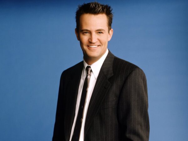 Η ζωή του Matthew Perry πίσω από τον Chandler Bing – Όσα αποκαλύπτει η αδερφή του