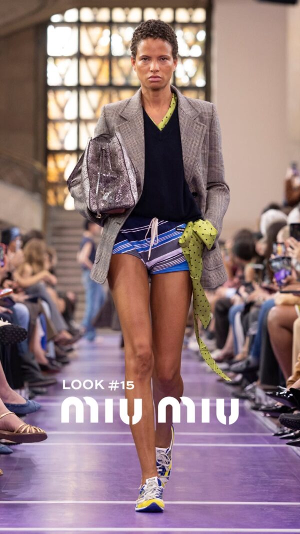 https://www.instagram.com/miumiu/