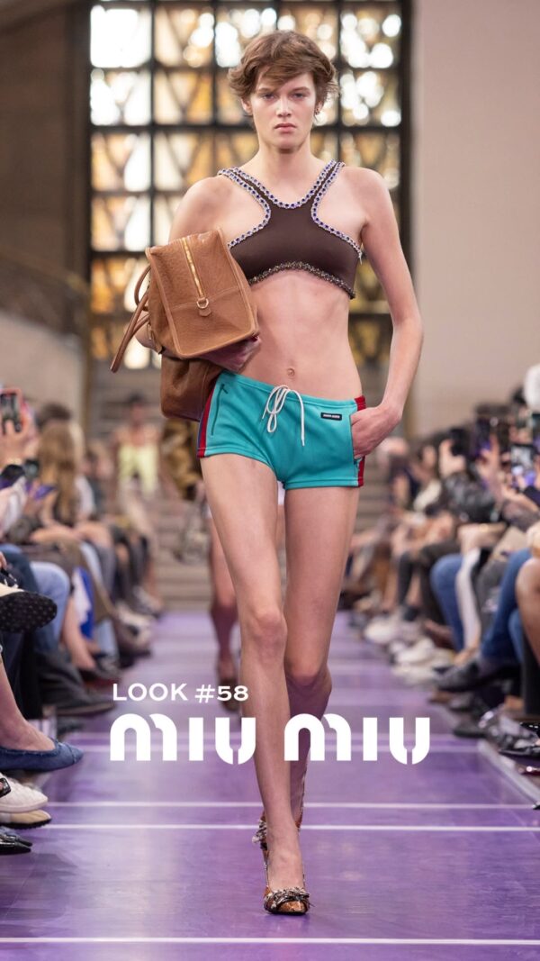 https://www.instagram.com/miumiu/