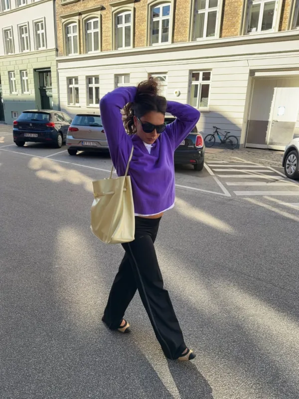https://www.instagram.com/sallynoa/