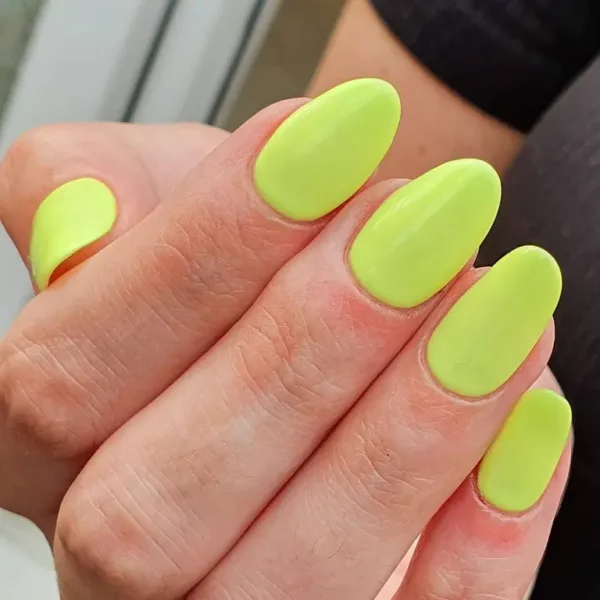 https://www.instagram.com/nailsbyaimeegc/
