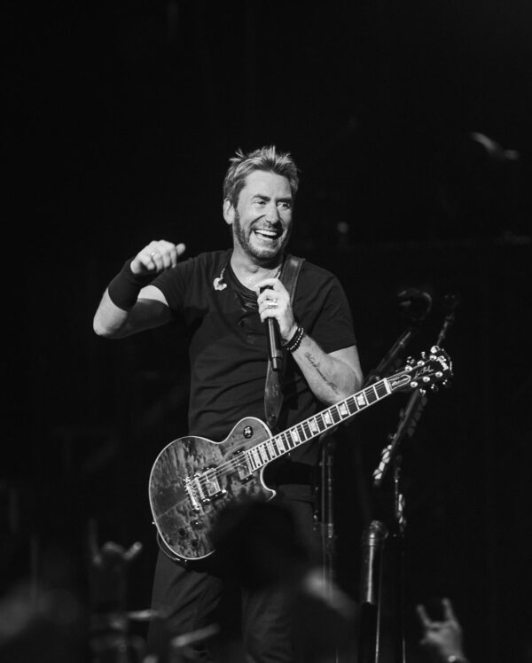 https://www.instagram.com/nickelback/