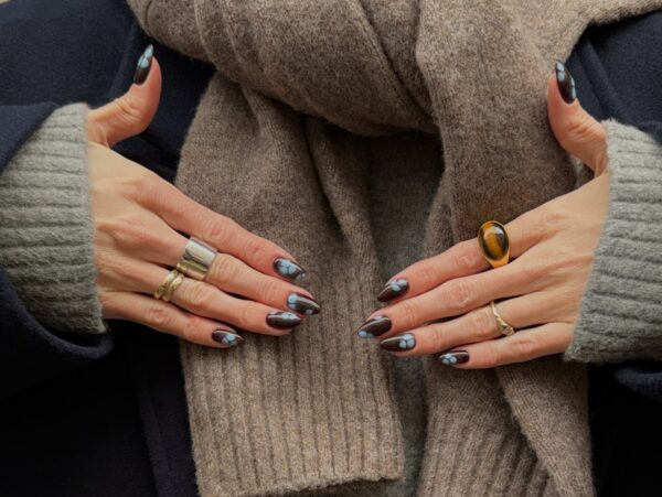 7 nail designs για τον Νοέμβριο που έχω ήδη αποθηκεύσει για το επόμενο ραντεβού μου