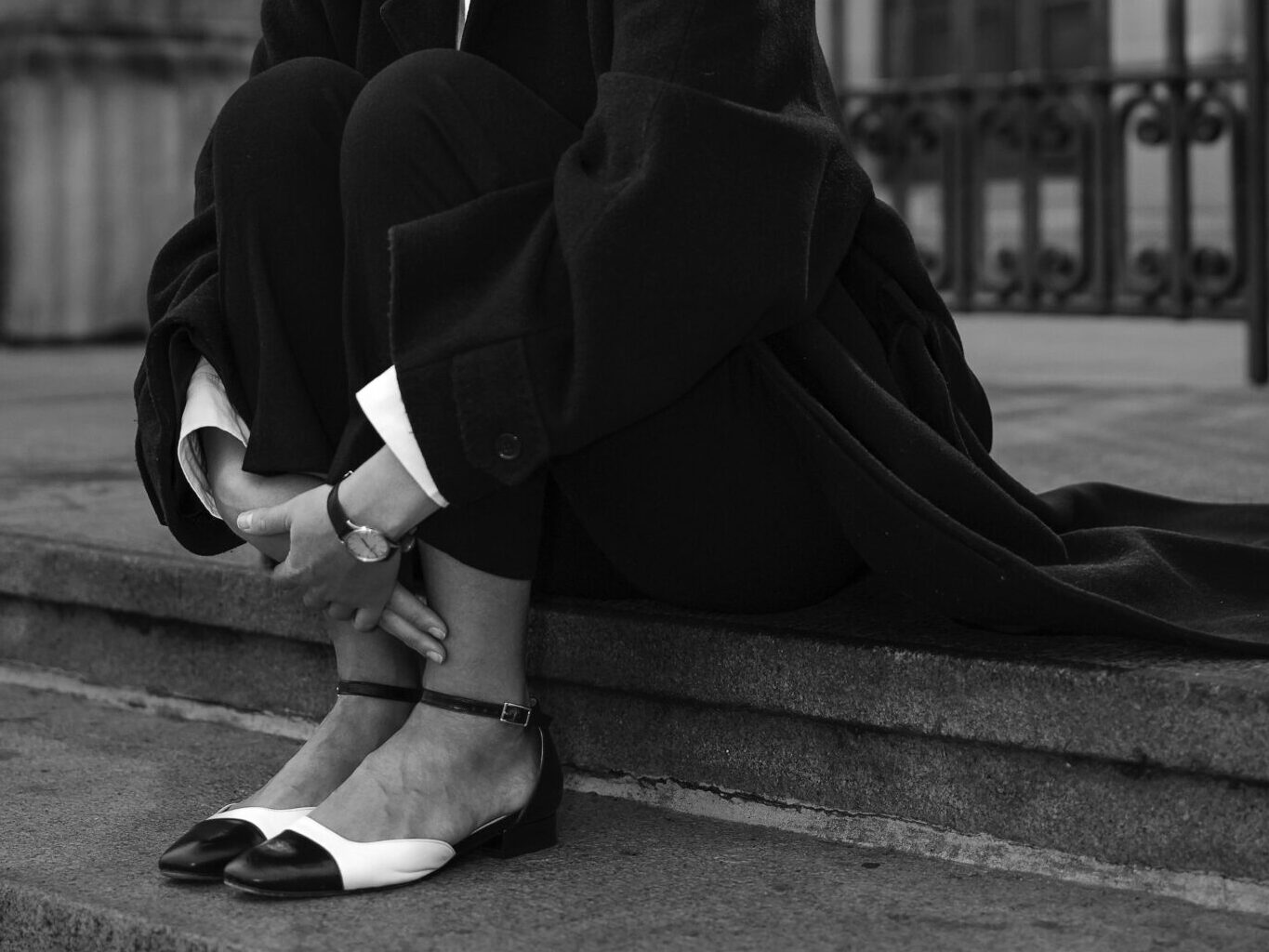 Πώς τα opera pumps πέρασαν από την ανδρική στη γυναικεία μόδα