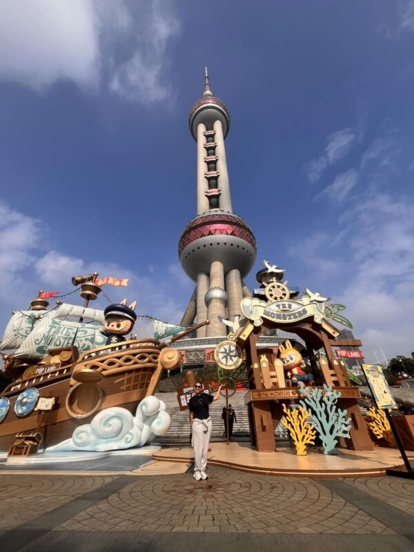 Στο Oriental Pearl Tower