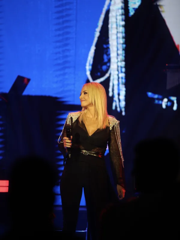 peggy zina_live_mezzo (3)
