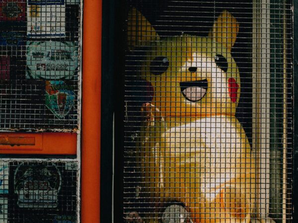 Ποιος είδε τον Pikachu και δεν τον φοβήθηκε: Η σουρεαλιστική μάχη με την Kuromi που έγινε viral