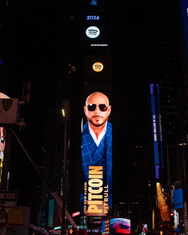 https://www.instagram.com/pitbull/