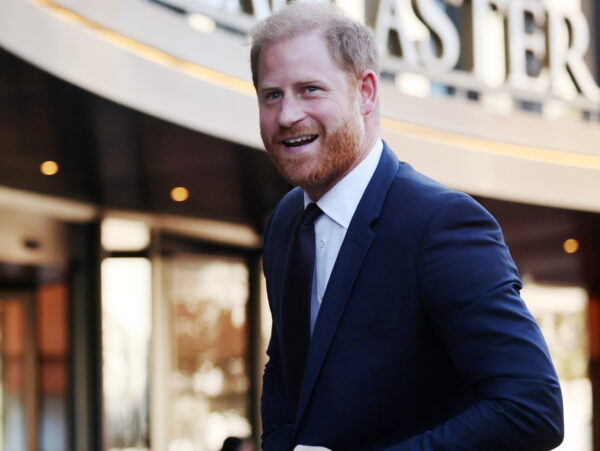 Πρίγκιπας Harry: Η τελευταία τηλεφωνική συνομιλία με την Diana που τον «στοιχειώνει» μέχρι σήμερα