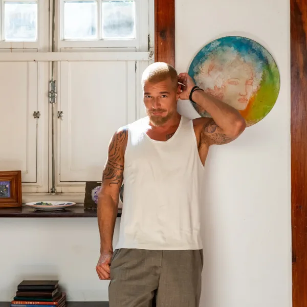 https://www.instagram.com/ricky_martin/