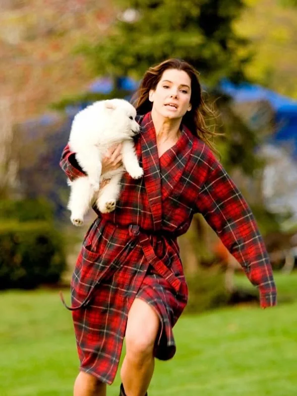 https://www.instagram.com/sandrabullock/